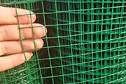 电焊网在农业中可以与轧花网媲美
